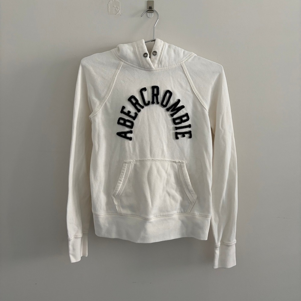 Abercrombie & Fitch Womens Cream Pullover Hoodie Navy Felt Arch Logo Small